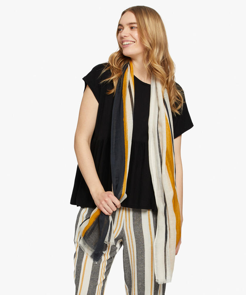 AERIS SKJERF, Chai Tea