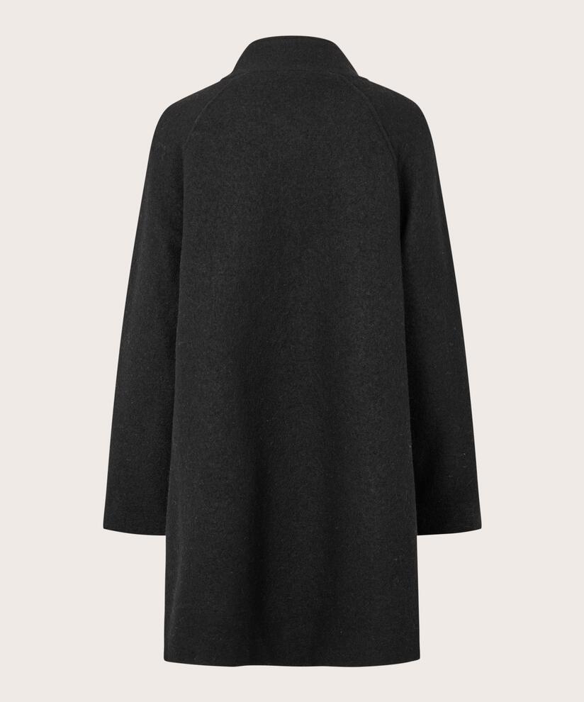 Teresa Ullkåpe, Black