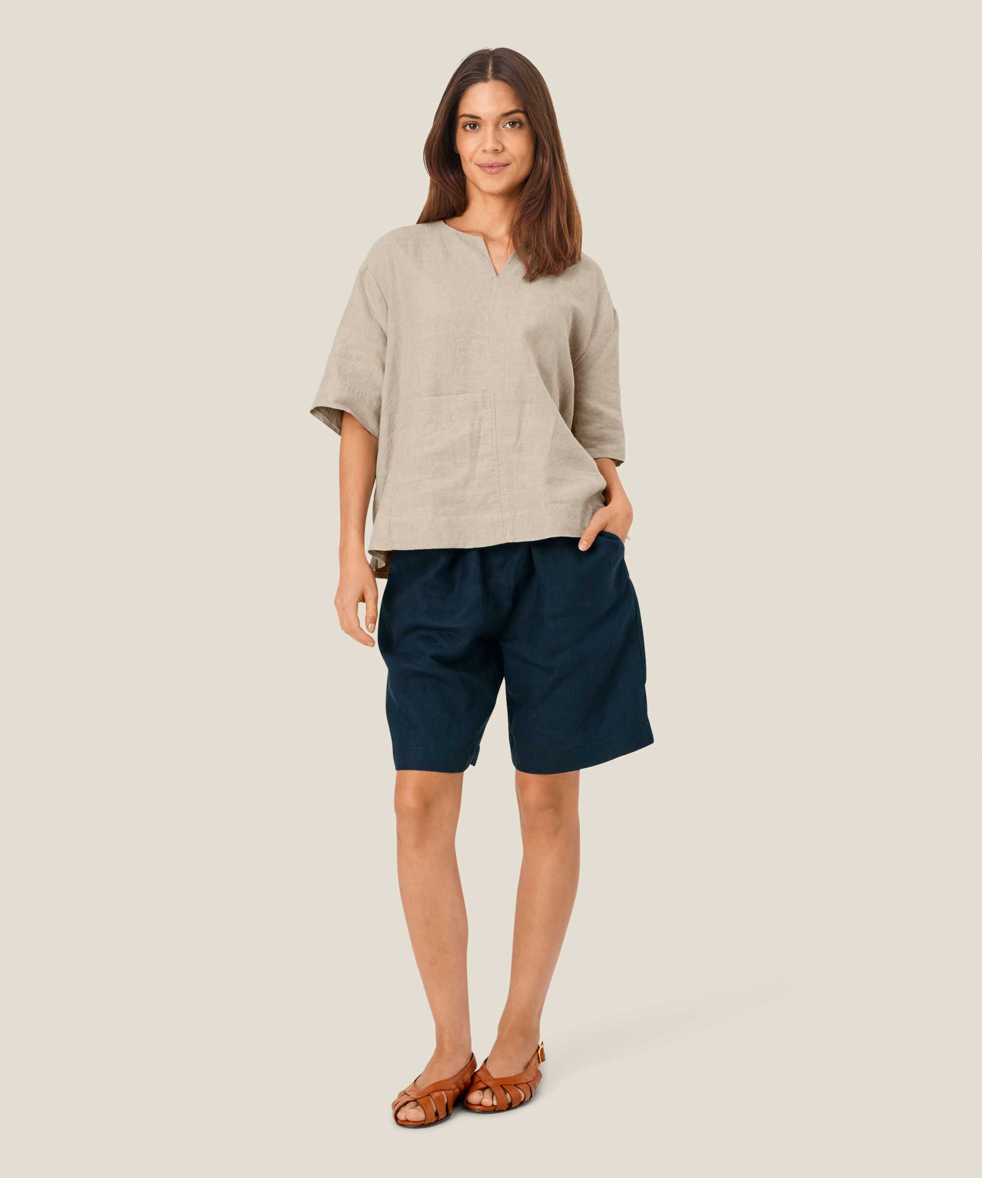 Dolorea Topp, Natural