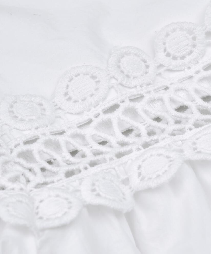 Dru Topp, White