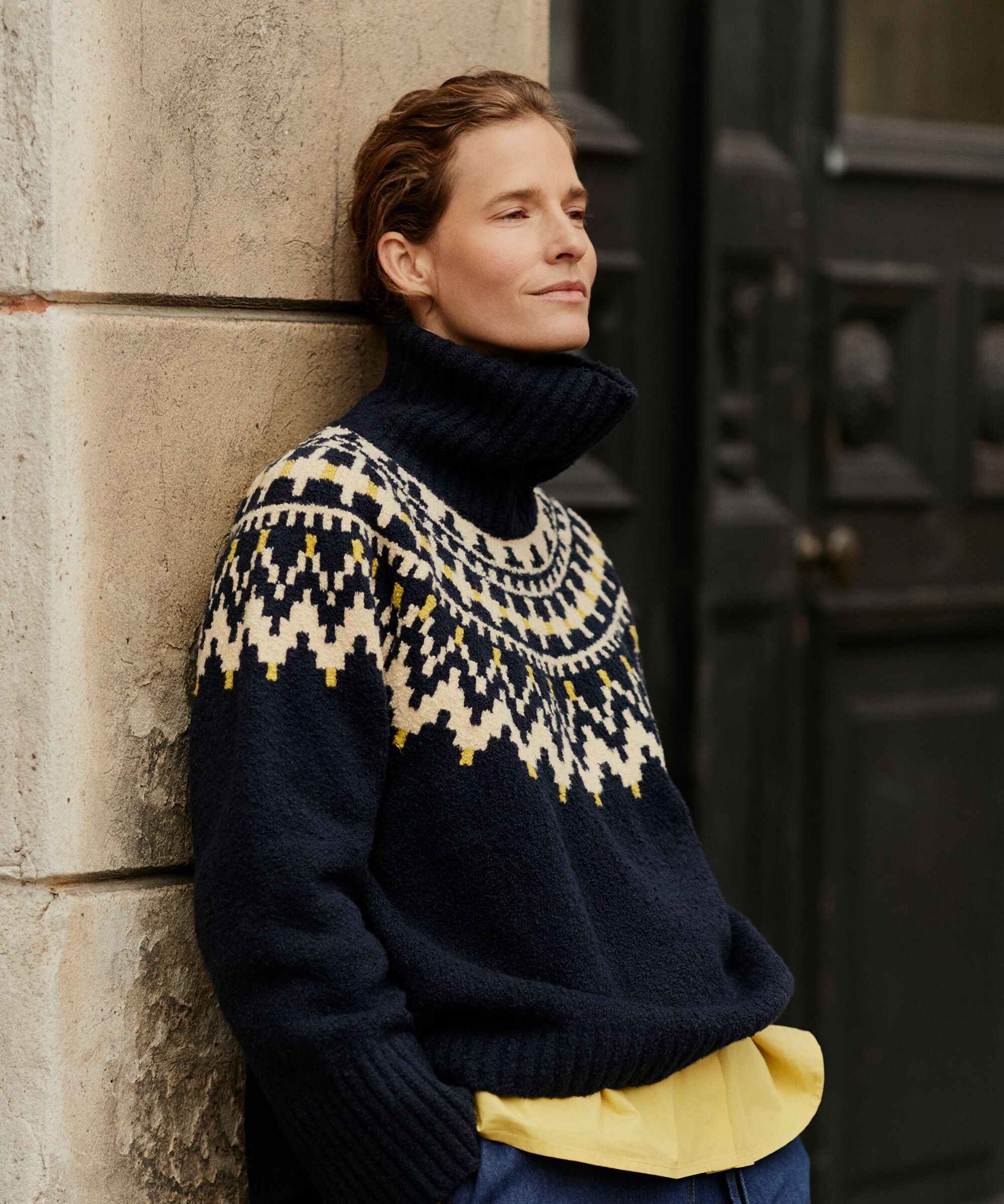 Fatima Strikkegenser, Navy Blazer