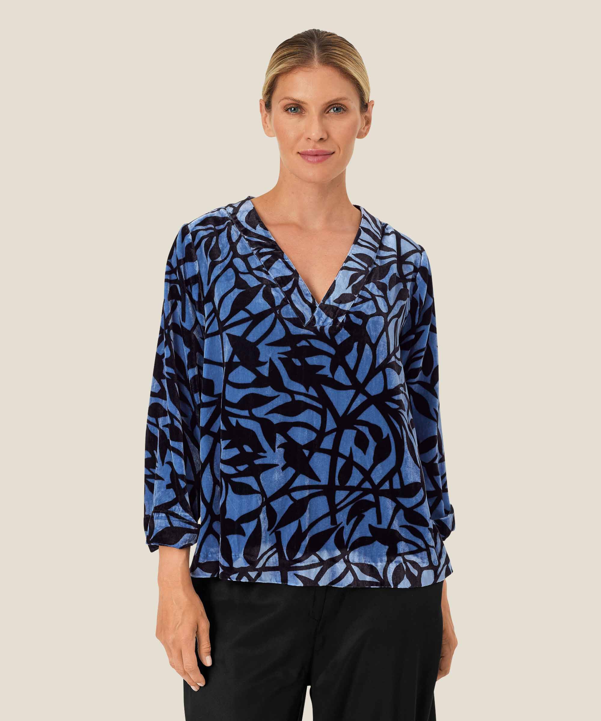 Bernadette Topp, Federal Blue