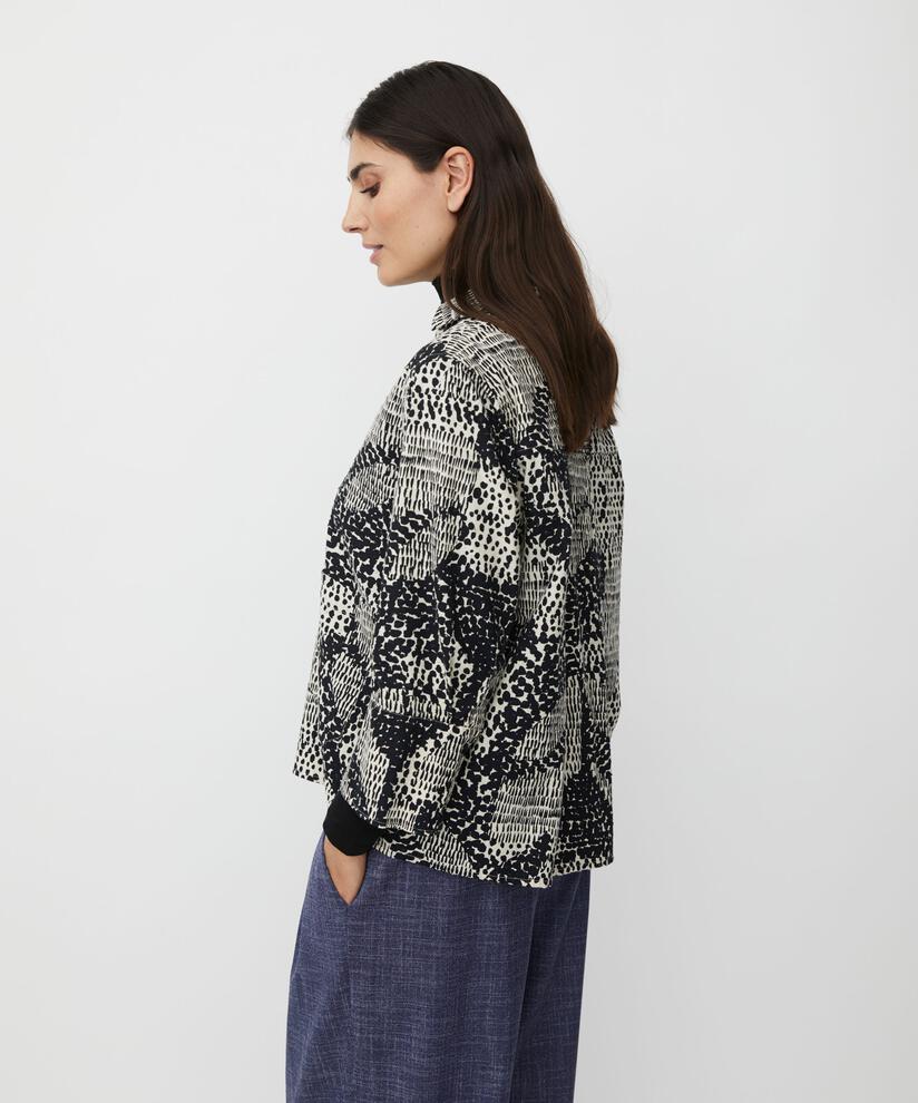 Drakina topp, Black