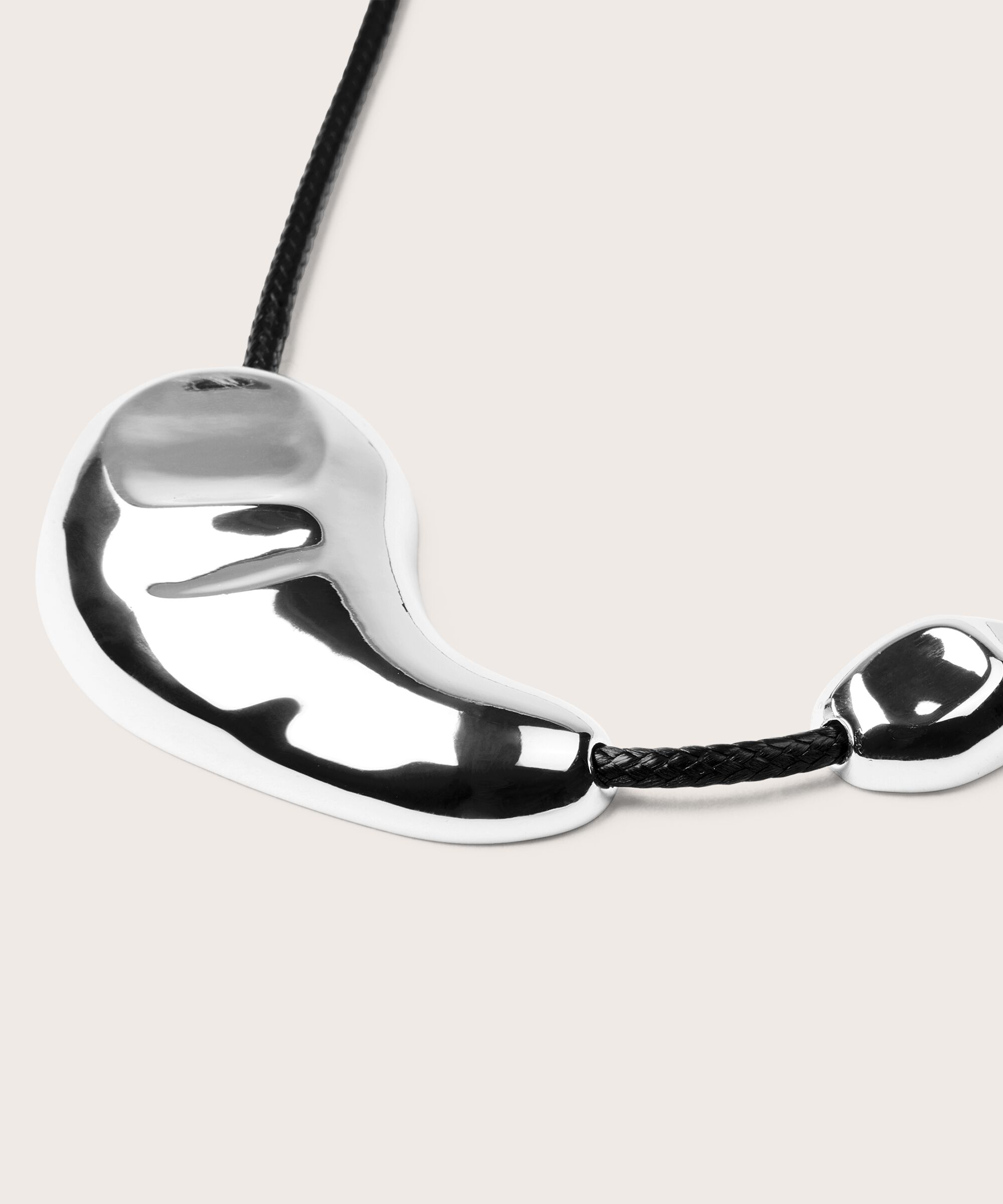 Rainan halskjede, Silver