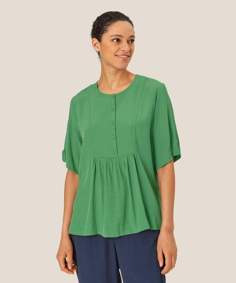 Daylan Topp, D. Grass Green