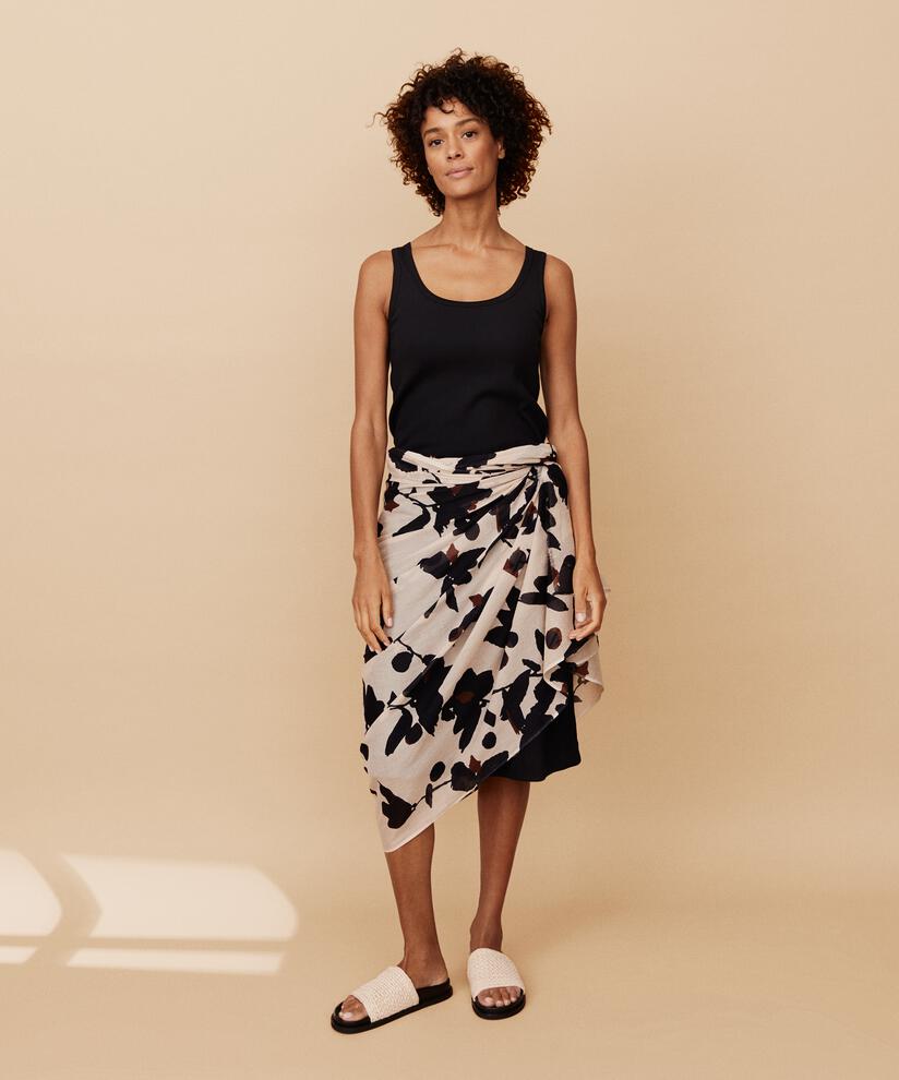 Aziza Skjerf , Chestnut