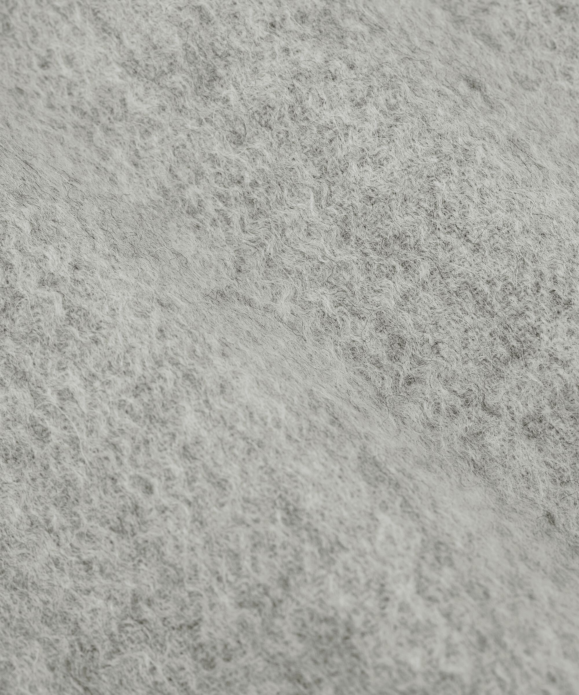 Anna Skjerf, L. Grey mel.