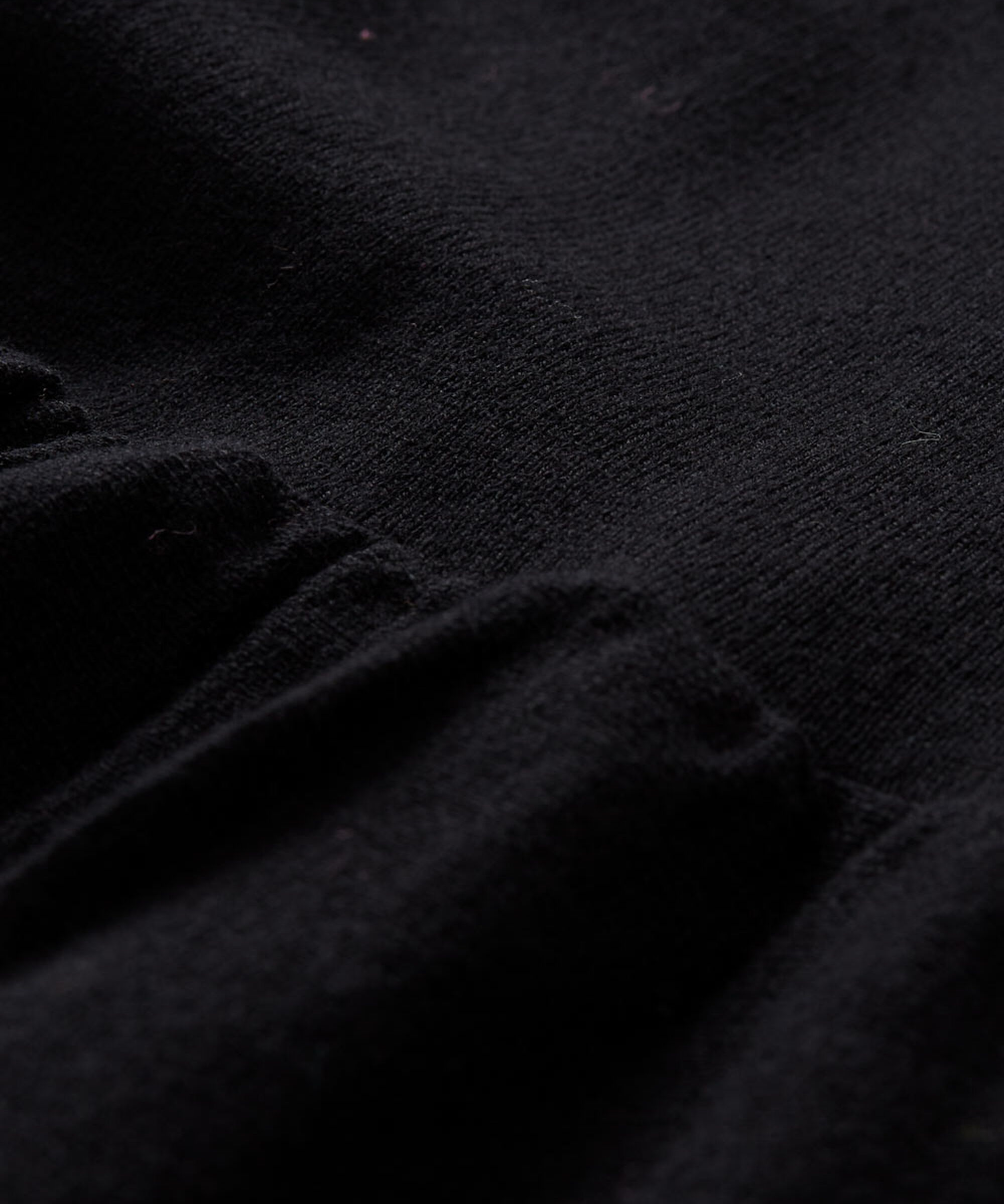 FARIHA TOPP, Black