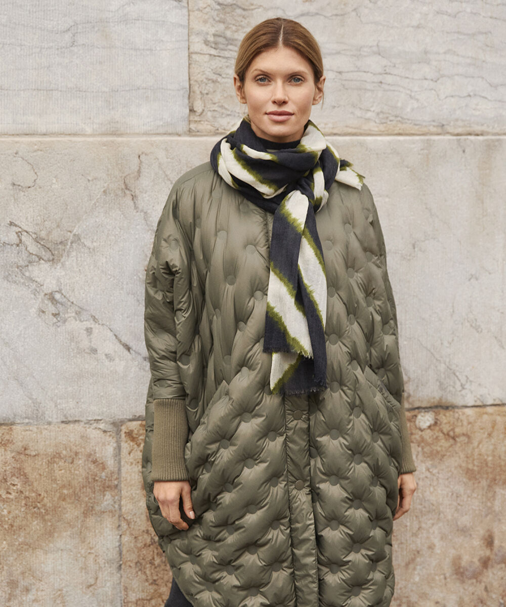 AMILLA SKJERF, Capulet Olive