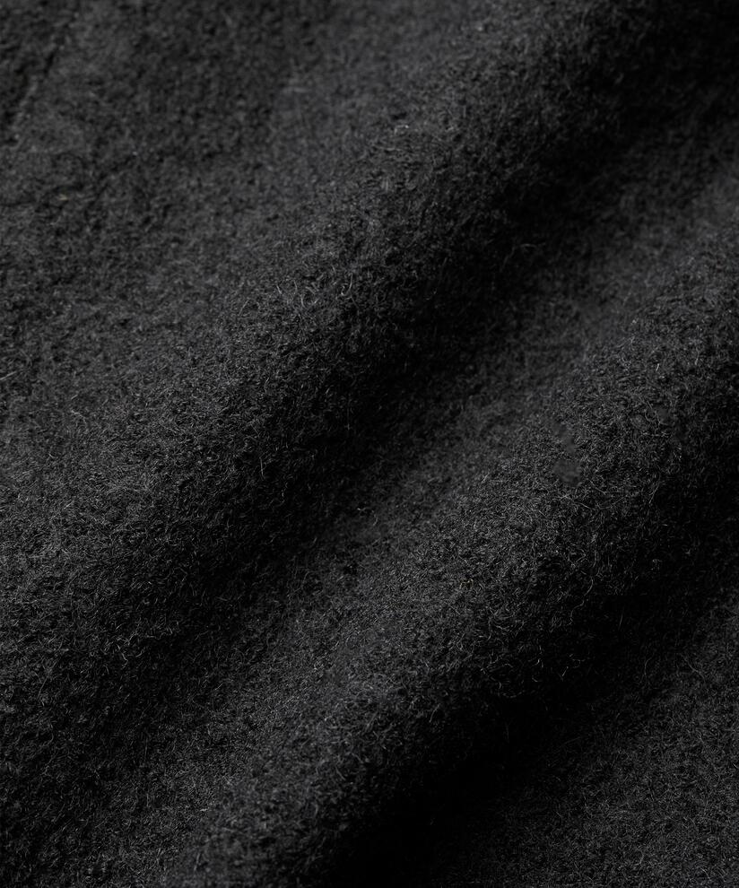 Teresa Ullkåpe, Black