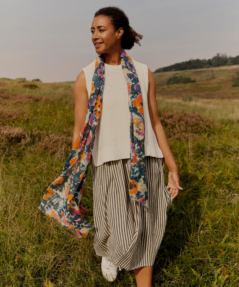 Aidalo Skjerf, Meadow Violet