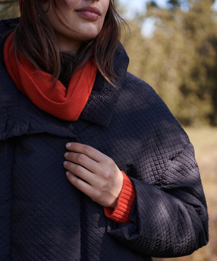 Tabine Dunkåpe, Black