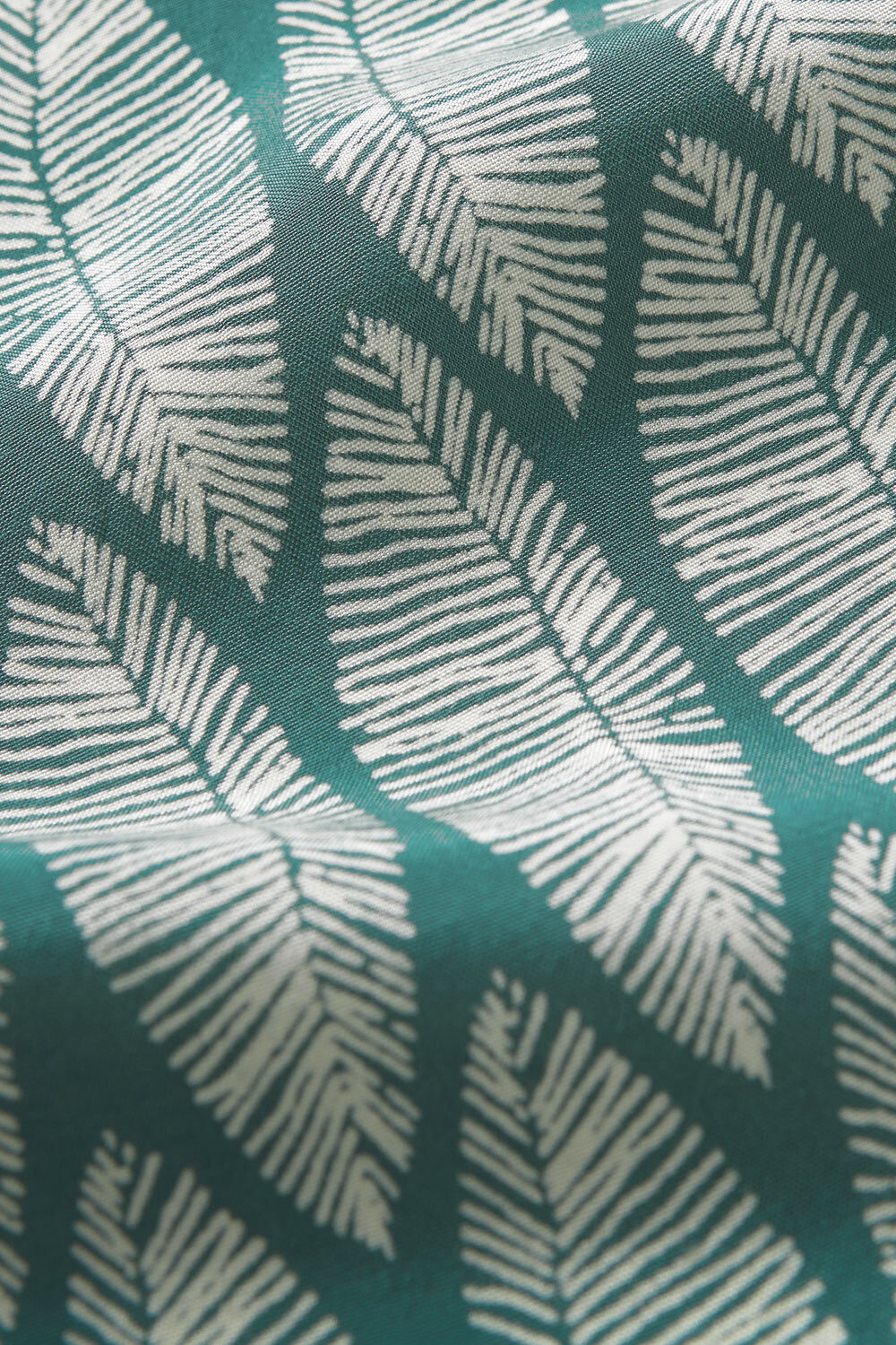 ALONG SKJERF, Balsam