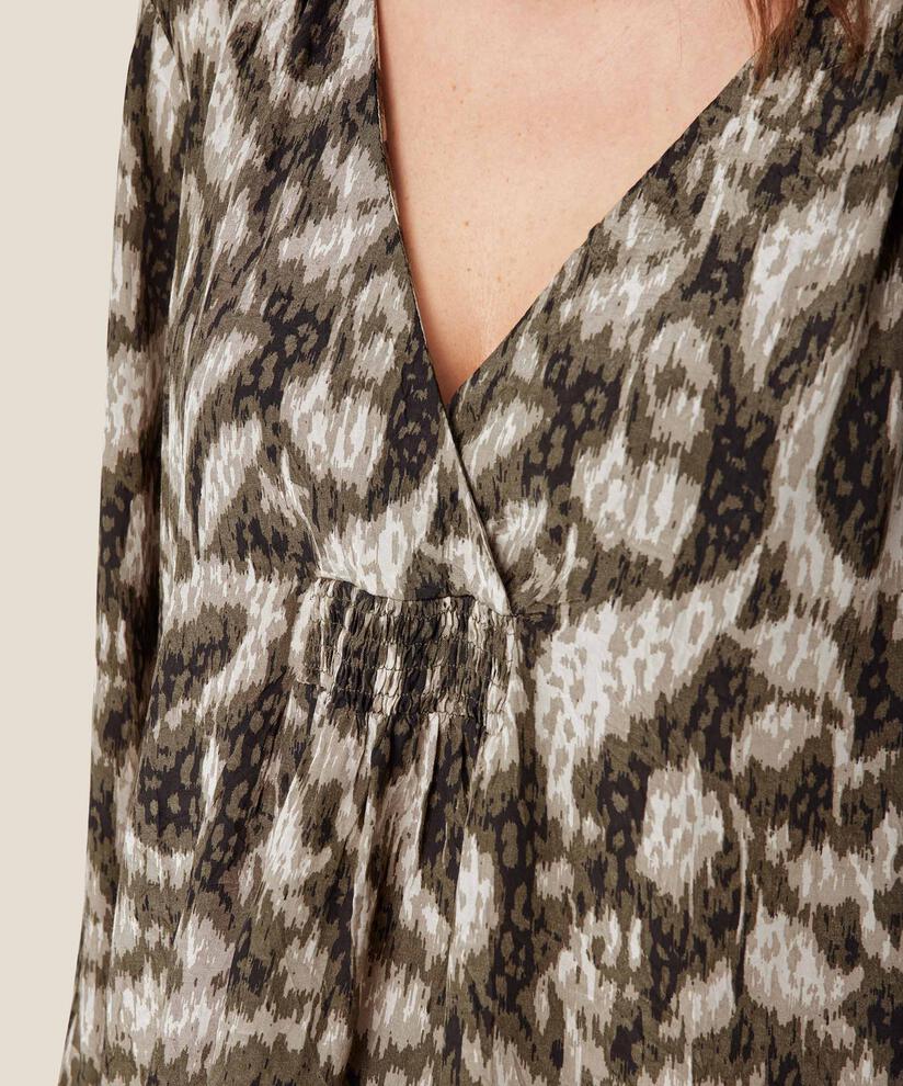 Bua Topp, Sea Turtle