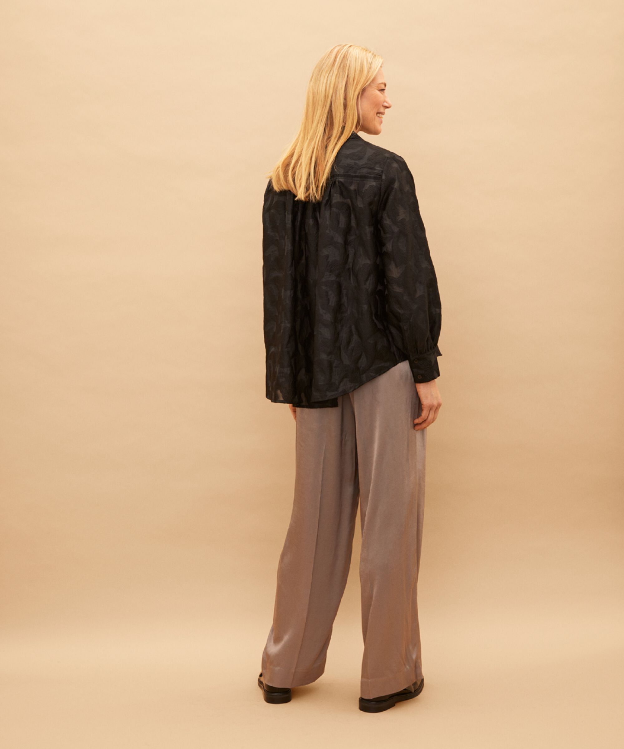 Ingrida Skjorte, Black