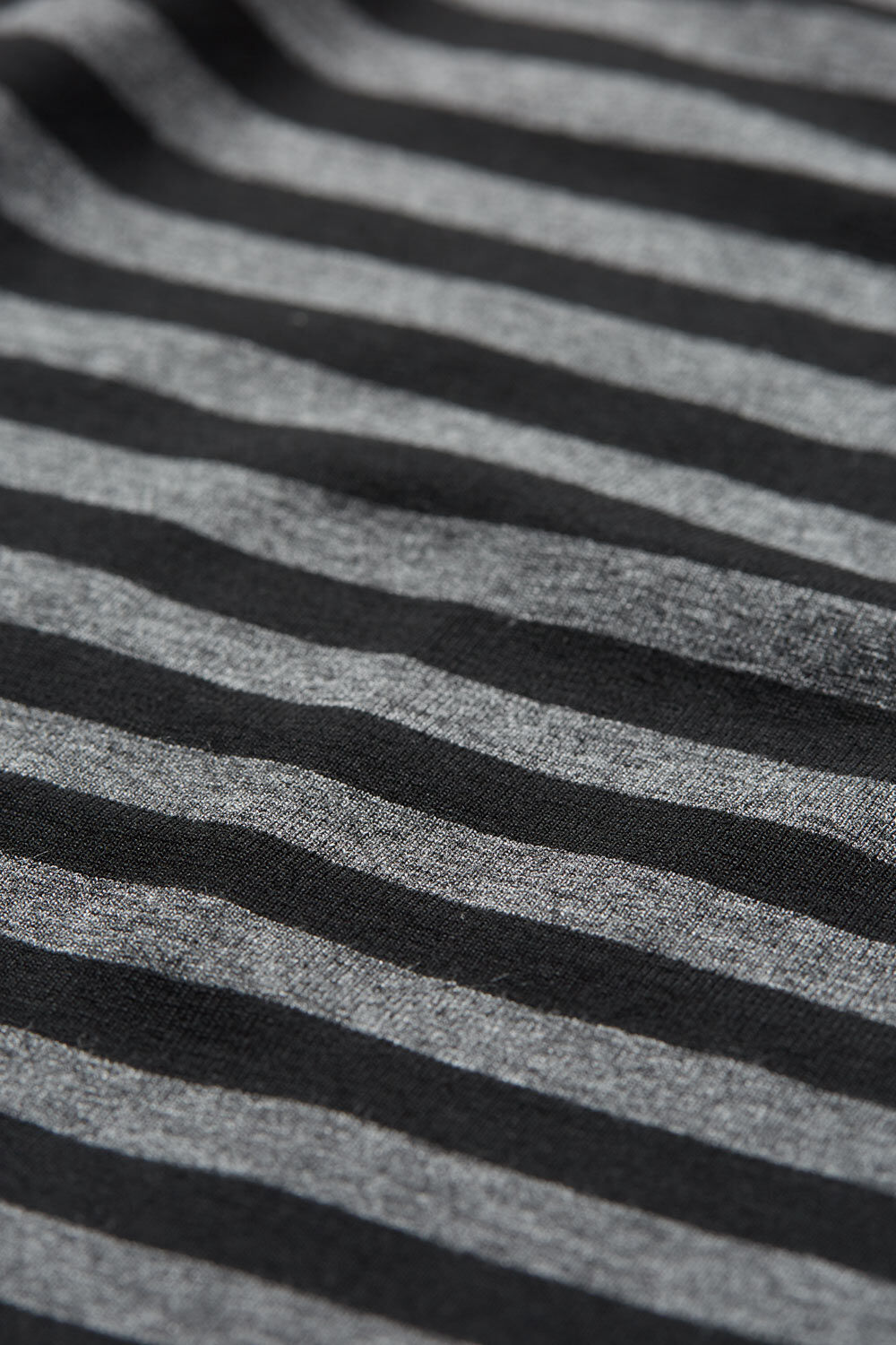 AFFIE SKJERF, D. Grey mel.